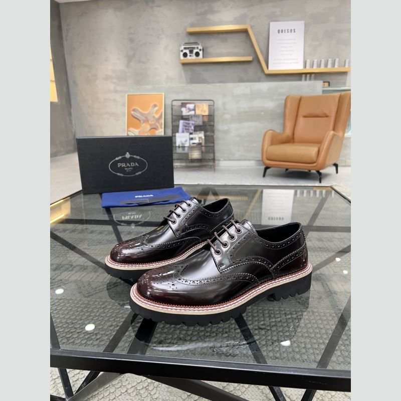 Pra*a leather shoes